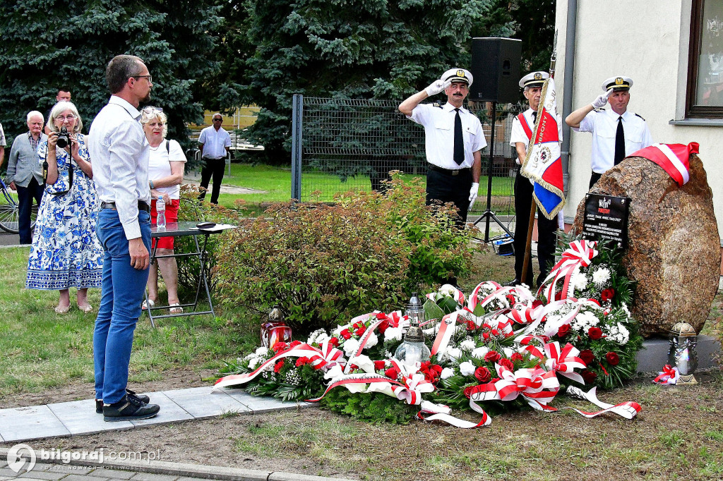 Biłgoraj. Odsłonięto pomnik upamiętniający Ofiary rzezi wołyńskiej