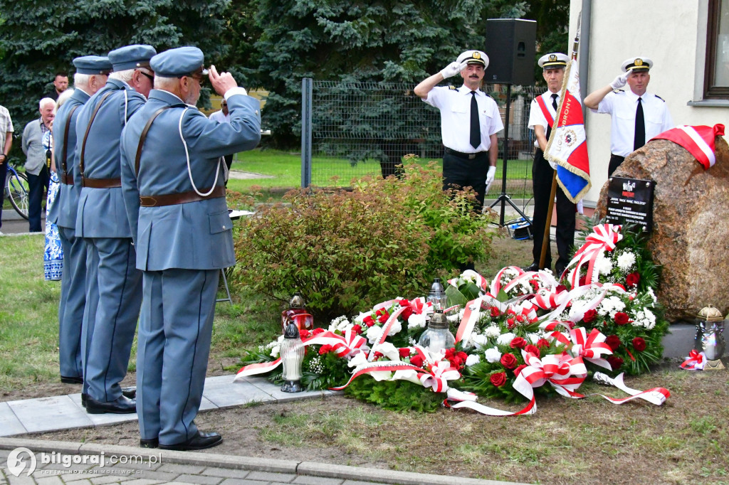 Biłgoraj. Odsłonięto pomnik upamiętniający Ofiary rzezi wołyńskiej