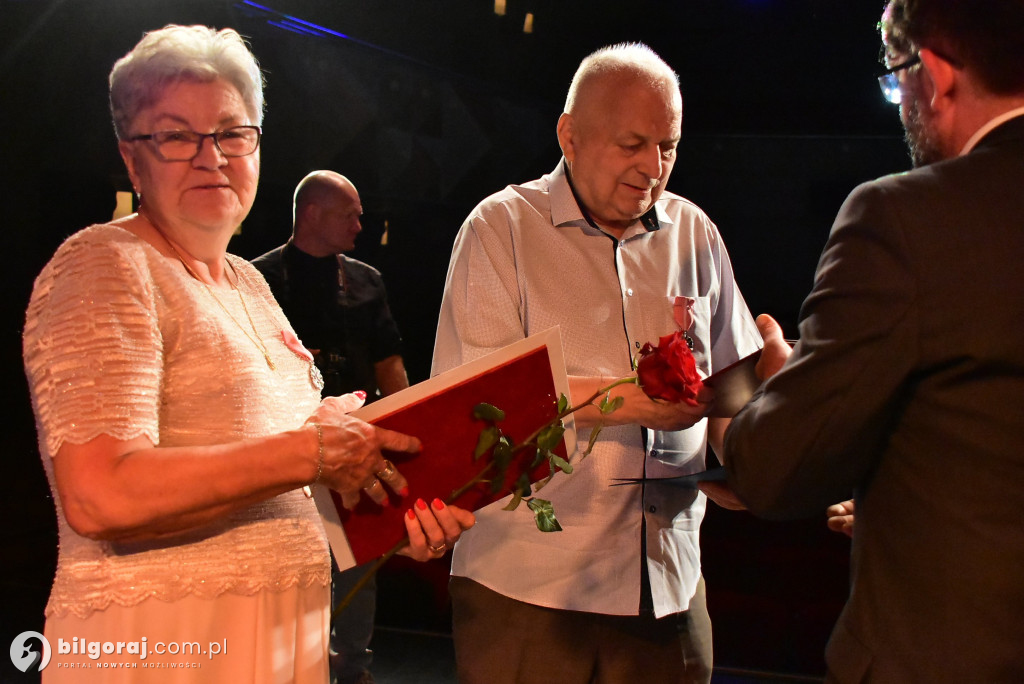 Biłgorajskie obchody Złotych Godów – 50 lat wspólnego życia i odznaczenia od Prezydenta RP