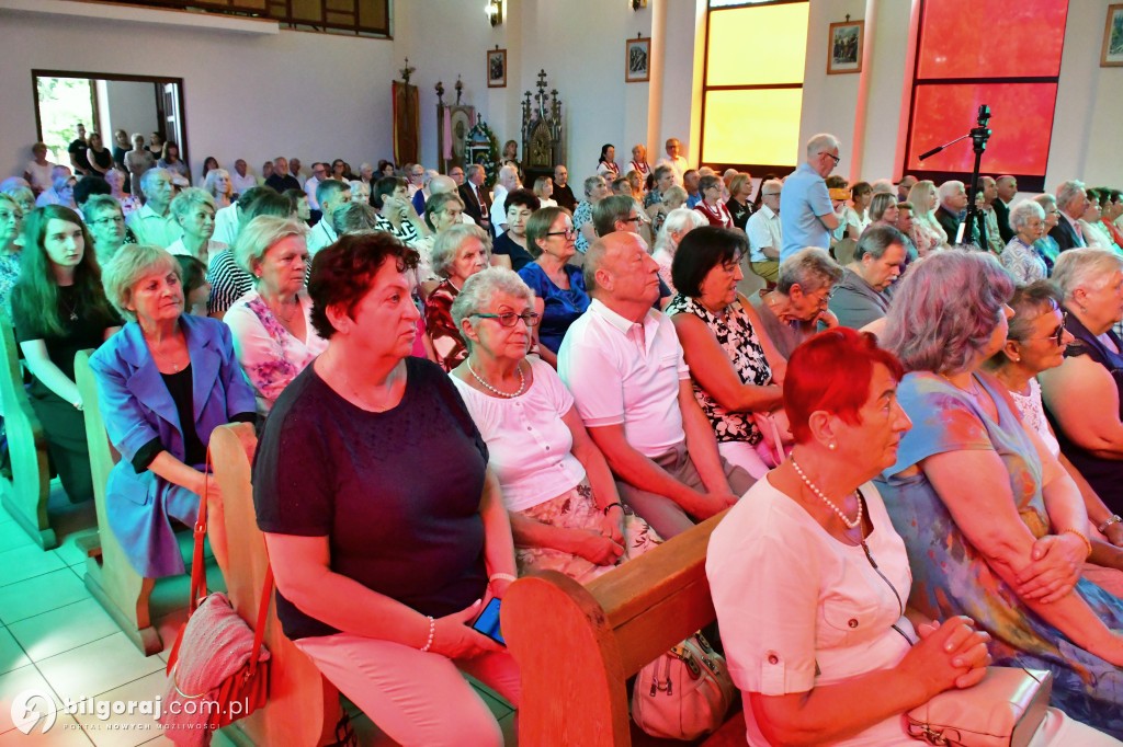 50-lecie parafii polsko - katolickiej w Długim Kącie