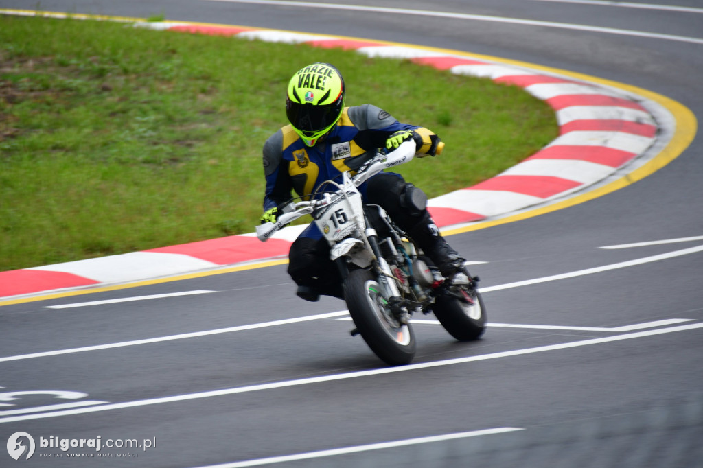 Ekscytujące Zawody Motocyklowe na Autodromie Biłgoraj