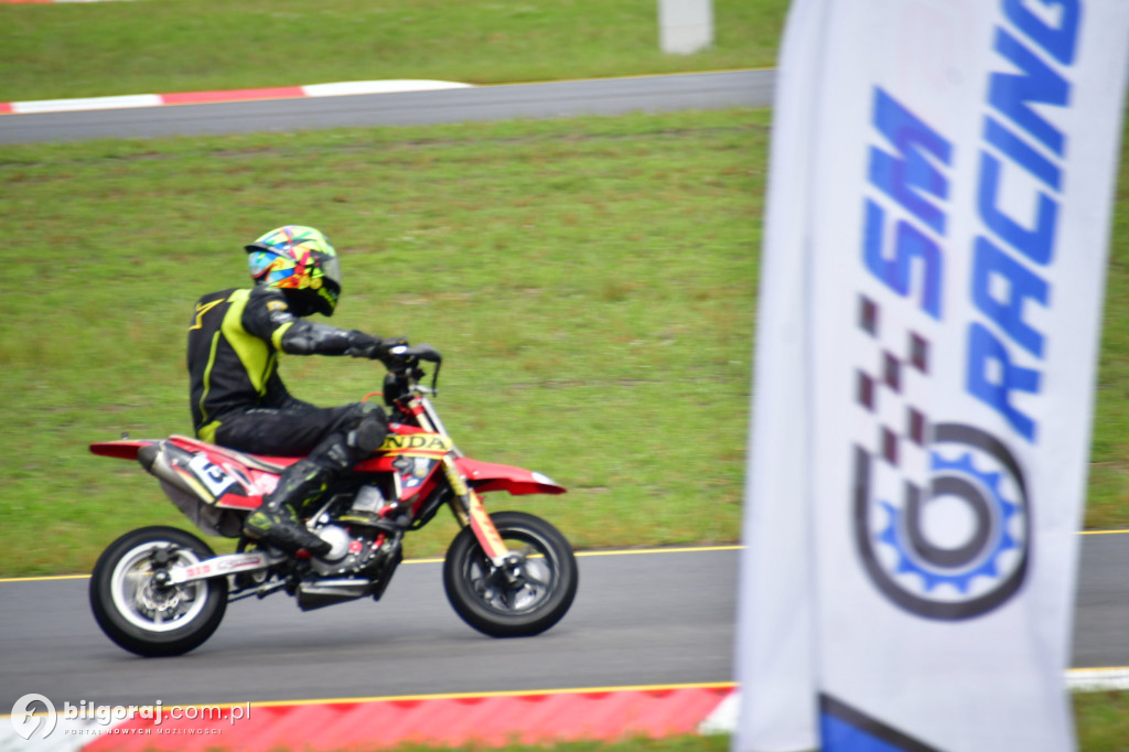 Ekscytujące Zawody Motocyklowe na Autodromie Biłgoraj