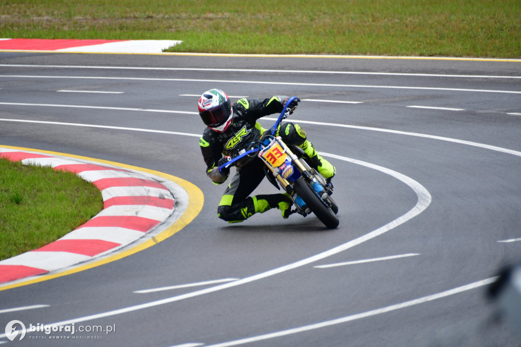 Ekscytujące Zawody Motocyklowe na Autodromie Biłgoraj