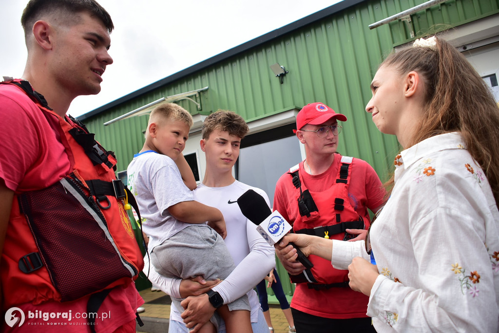 Chapeau bas Damian... Pływak z Biłgoraja przepłynął 100 km