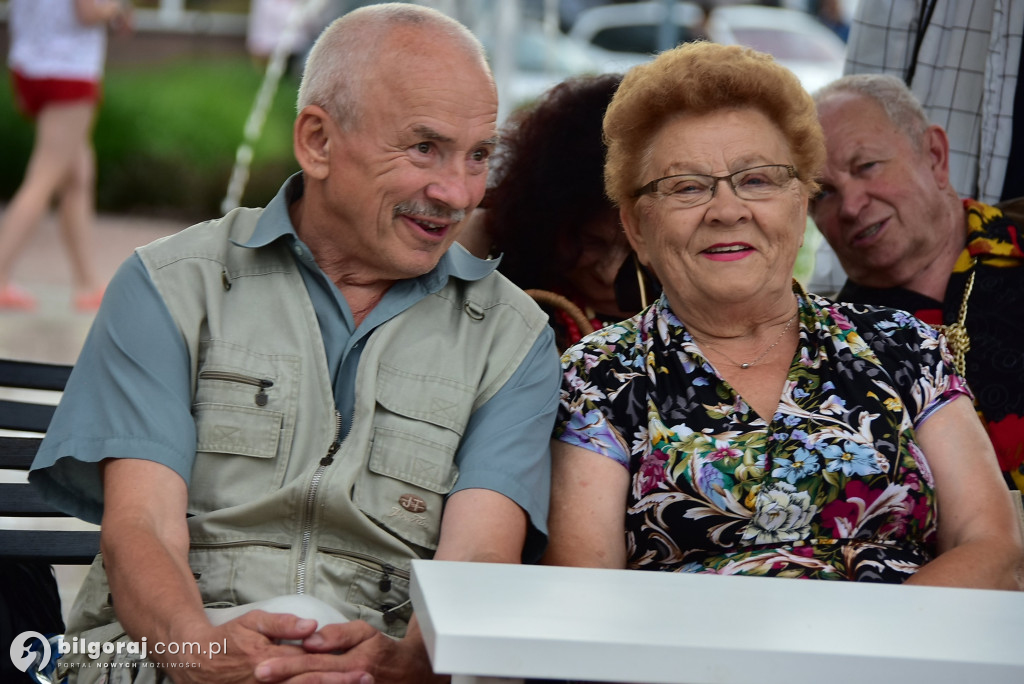  Seniorzy z Biłgoraja i okolic bawili się przy cygańskich rytmach