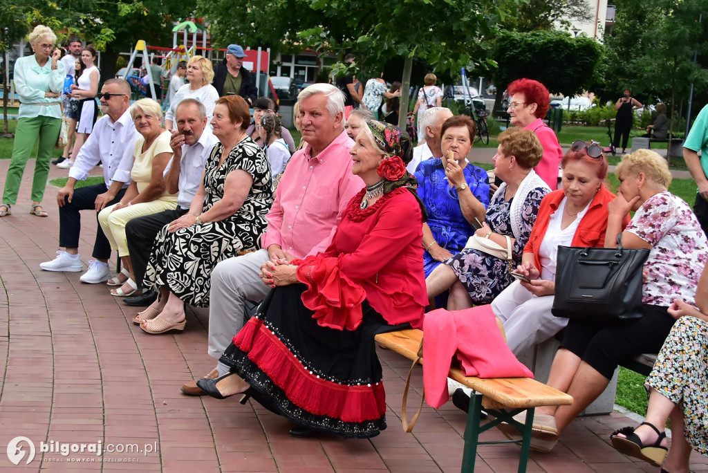  Seniorzy z Biłgoraja i okolic bawili się przy cygańskich rytmach