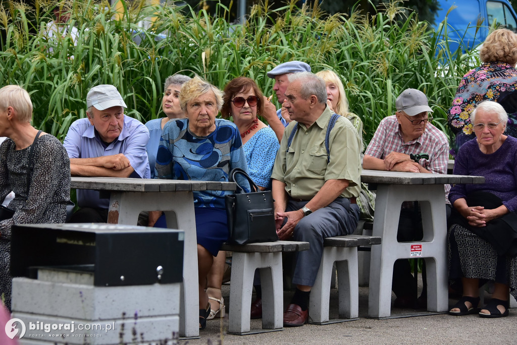  Seniorzy z Biłgoraja i okolic bawili się przy cygańskich rytmach