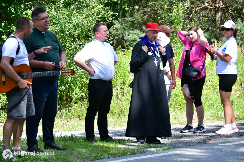 Pielgrzymi z Biłgoraja w połowie drogi