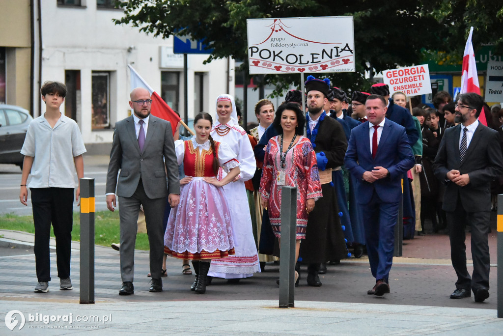 Festiwal Kultur 2025 w Biłgoraju: podróż do świata tradycji, muzyki i tańca