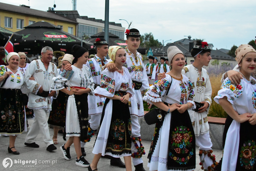 Festiwal Kultur 2025 w Biłgoraju: podróż do świata tradycji, muzyki i tańca