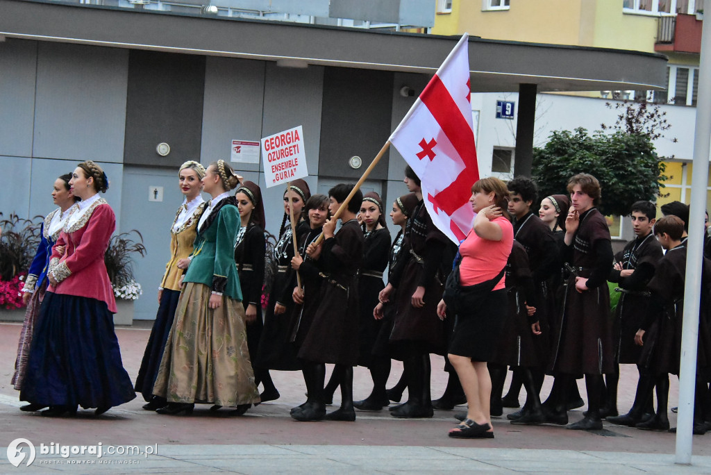 Festiwal Kultur 2025 w Biłgoraju: podróż do świata tradycji, muzyki i tańca
