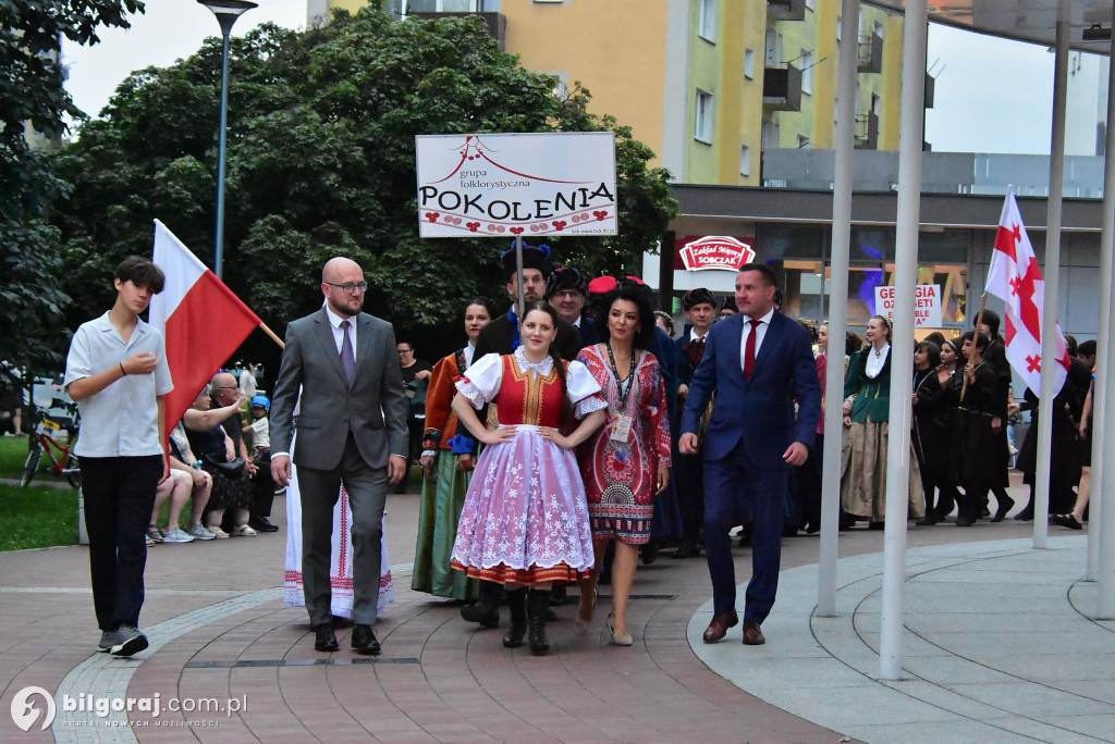 Festiwal Kultur 2025 w Biłgoraju: podróż do świata tradycji, muzyki i tańca