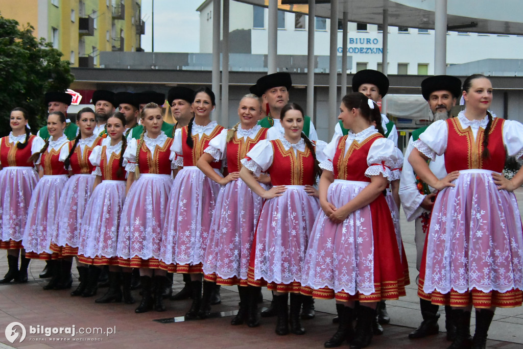 Festiwal Kultur 2025 w Biłgoraju: podróż do świata tradycji, muzyki i tańca