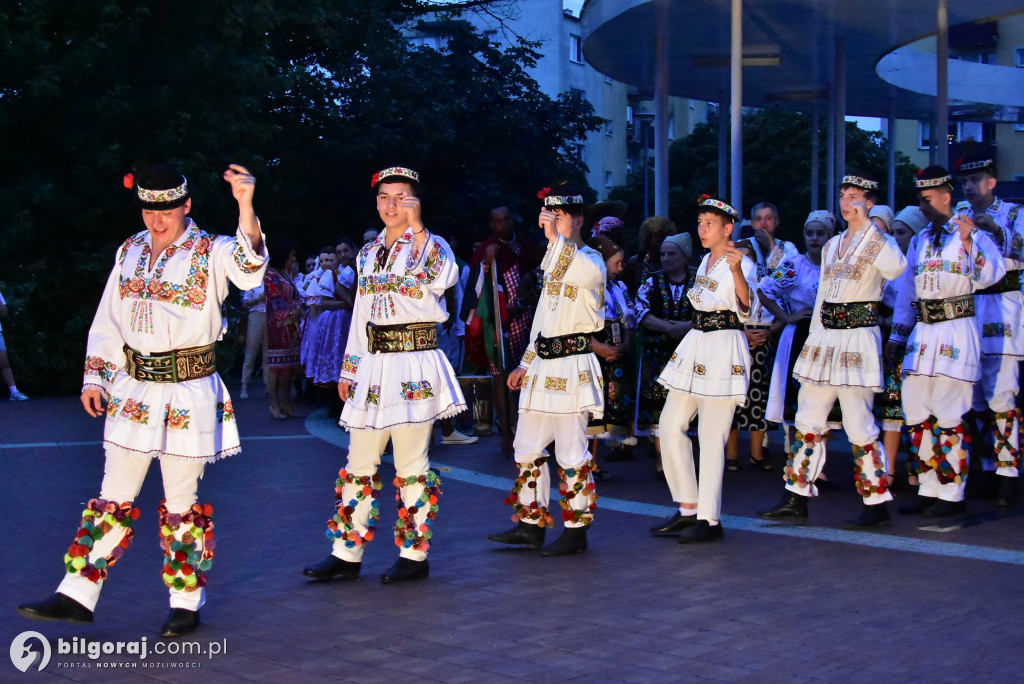 Festiwal Kultur 2025 w Biłgoraju: podróż do świata tradycji, muzyki i tańca