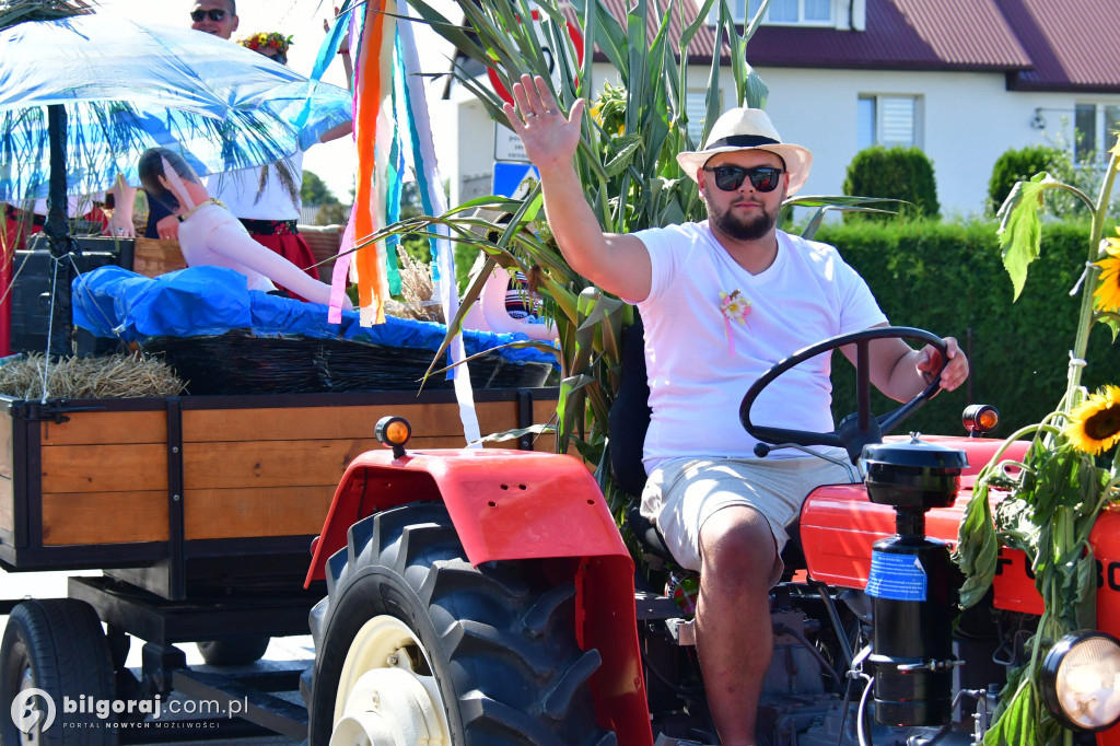 Dożynki gminne w Różańcu Pierwszym Święto plonów gminy Tarnogród