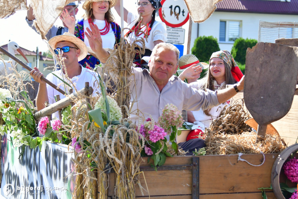 Dożynki gminne w Różańcu Pierwszym Święto plonów gminy Tarnogród