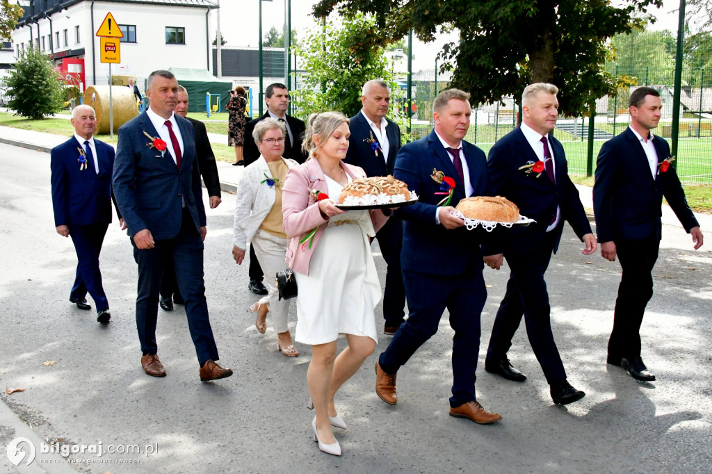 Dożynki gminno - parafialne w Biszczy