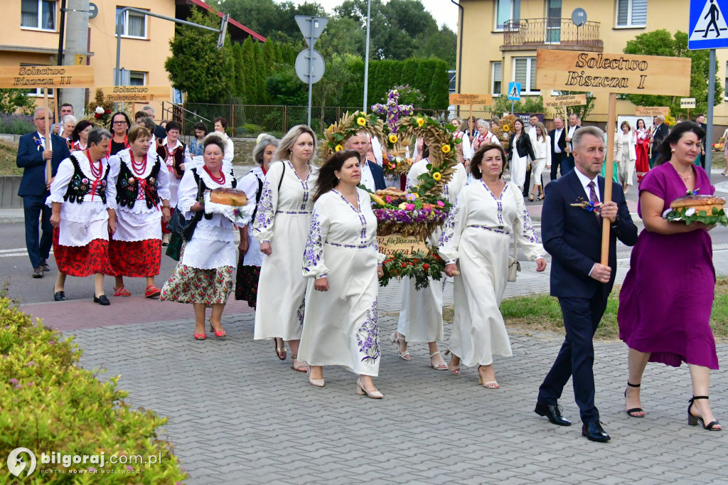 Dożynki gminno - parafialne w Biszczy