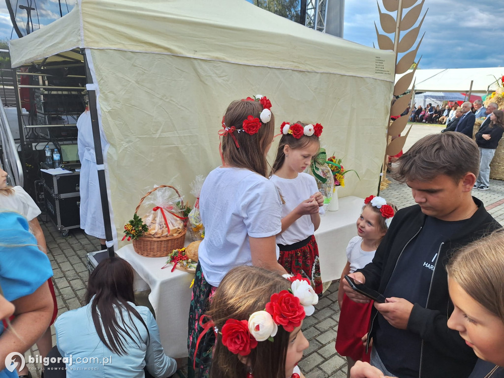 Dożynki gminno-parafialne w Łukowej