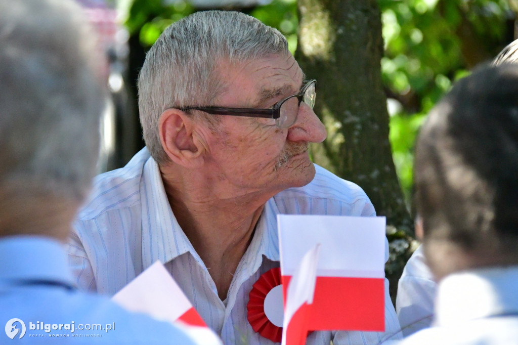 Patriotyzm wyrażony pieśnią i poezją
