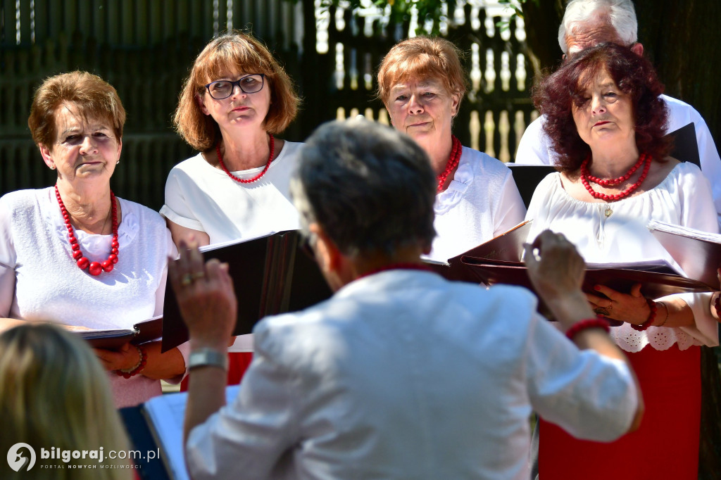 Patriotyzm wyrażony pieśnią i poezją
