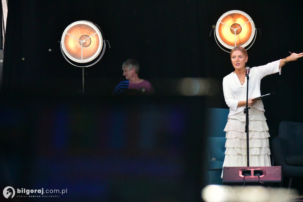 Miejsce, które staje się drogą: Festiwal Źródła w Biłgoraju