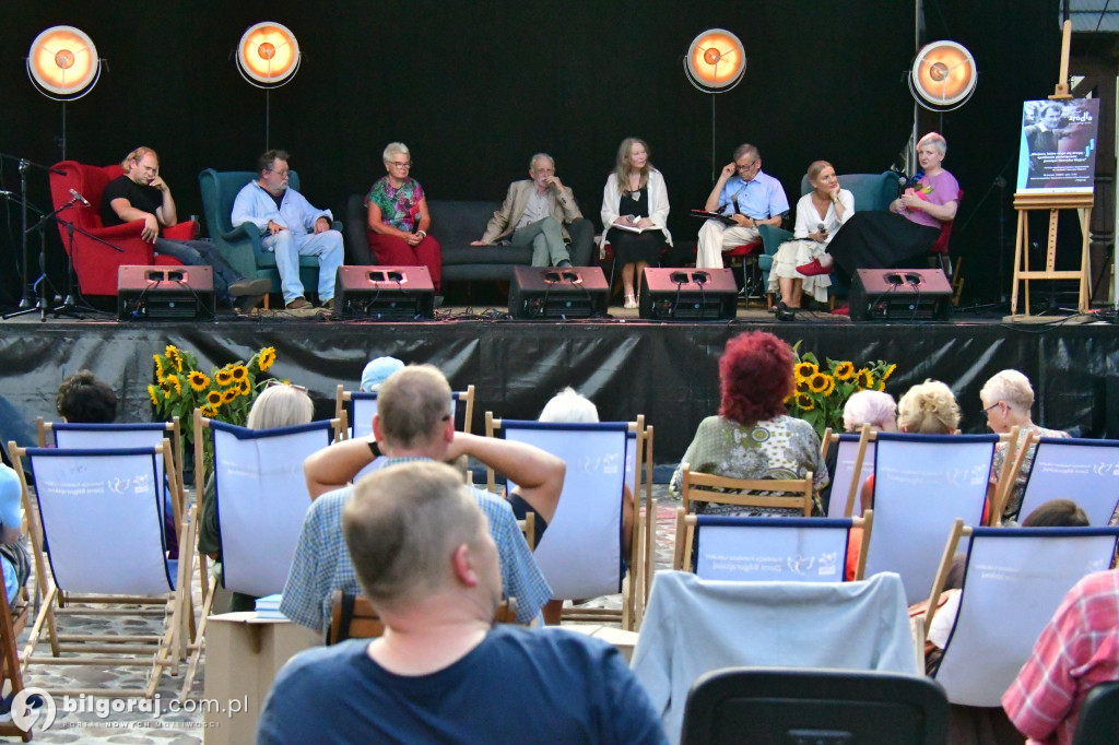 Miejsce, które staje się drogą: Festiwal Źródła w Biłgoraju