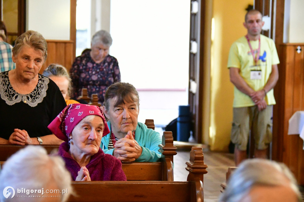 Z Tereszpola ruszyli do Leżajska. Pątnicy na szlaku do Matki Pocieszenia