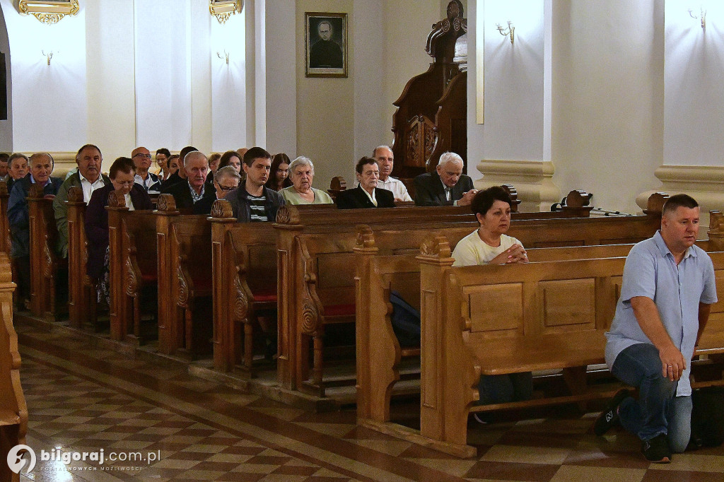 Z Biłgoraja do Janowa Lubelskiego. pielgrzymi na szlaku