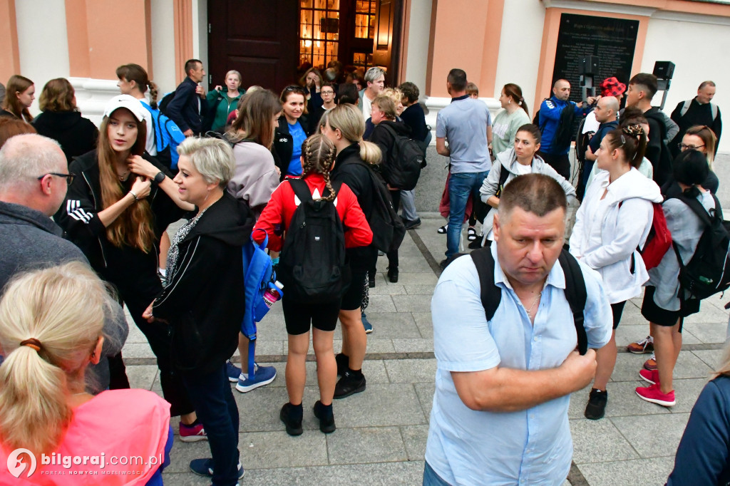 Z Biłgoraja do Janowa Lubelskiego. pielgrzymi na szlaku