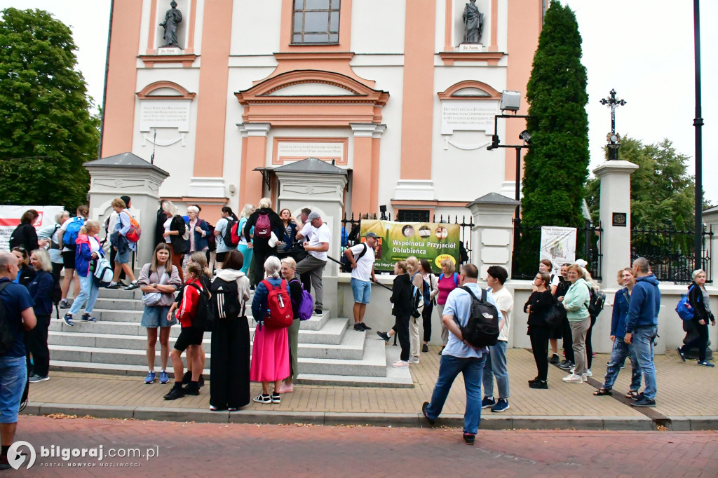 Z Biłgoraja do Janowa Lubelskiego. pielgrzymi na szlaku