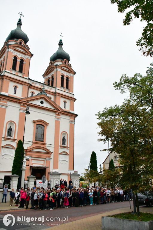 Z Biłgoraja do Janowa Lubelskiego. pielgrzymi na szlaku