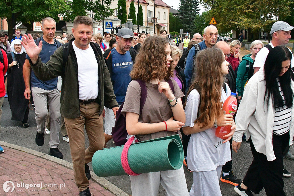 Z Biłgoraja do Janowa Lubelskiego. pielgrzymi na szlaku