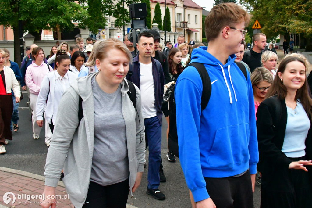 Z Biłgoraja do Janowa Lubelskiego. pielgrzymi na szlaku