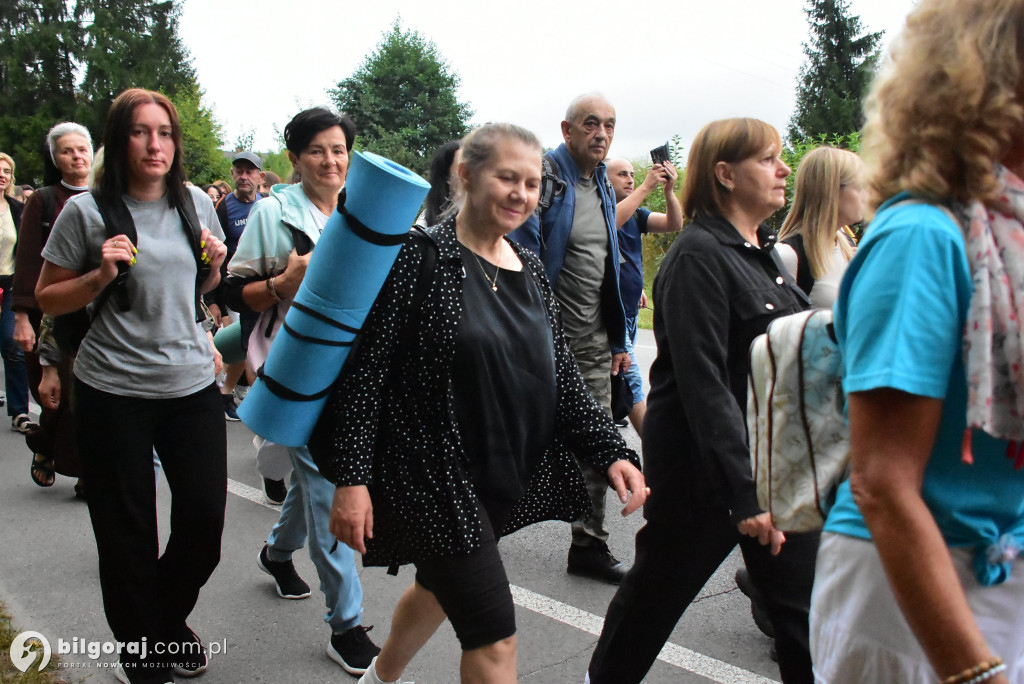 Z Biłgoraja do Janowa Lubelskiego. pielgrzymi na szlaku