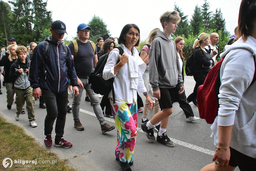 Z Biłgoraja do Janowa Lubelskiego. pielgrzymi na szlaku