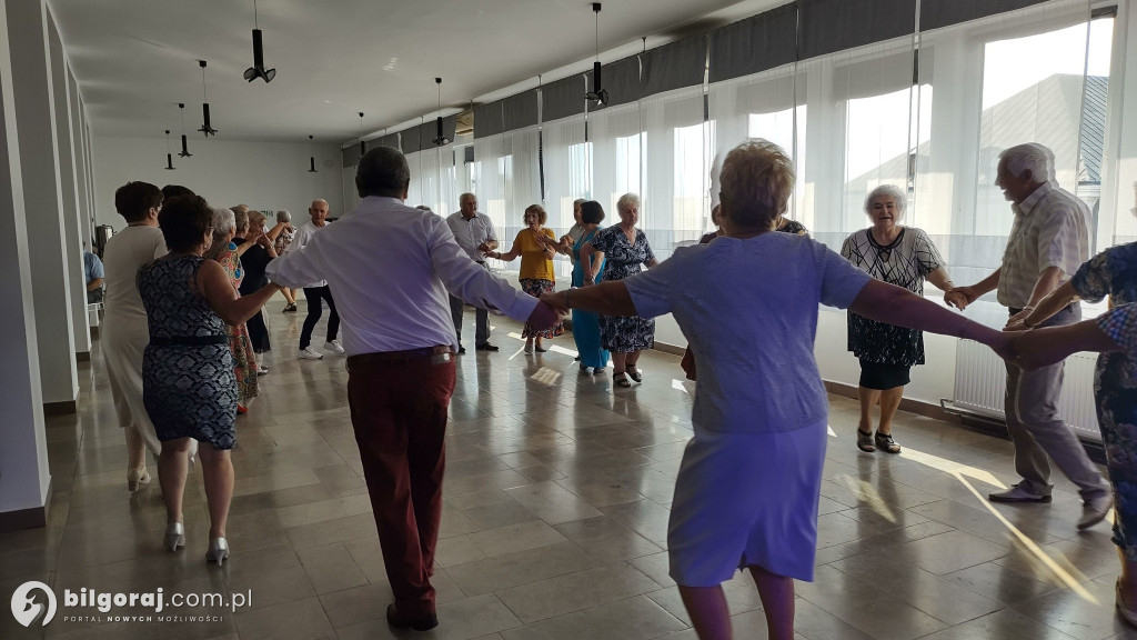 Udany Bal Seniora w Józefowie