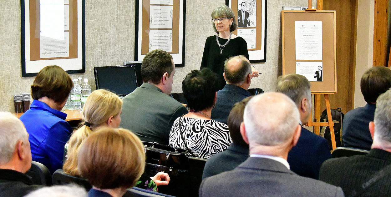 Biłgoraj. Seminarium poświęcone prof. Markiewiczowi