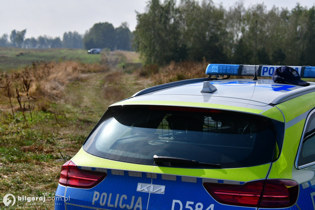 Przymiarki. Szczątki drona zabezpiecza Policja i ŻW