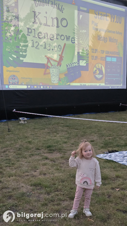 Niezapomniane wieczory pod chmurką: Kino plenerowe w Biłgoraju