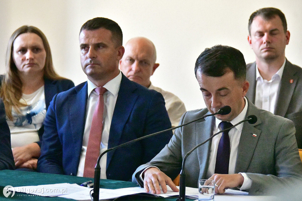 Konferencja w odpowiedzi na konferencję. Starosta: zarzuty wójtów i burmistrzów bezpodstawne