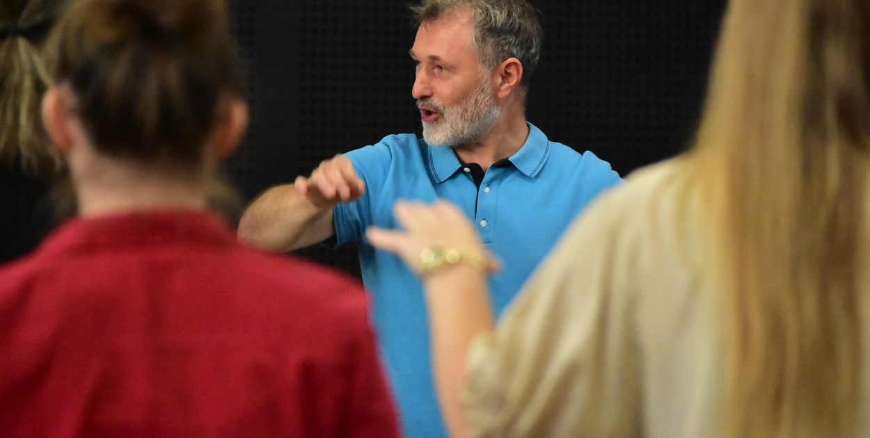 Rozpoczęły się warsztaty muzyczno-liturgiczne z Pawłem Bębenkiem w Biłgoraju
