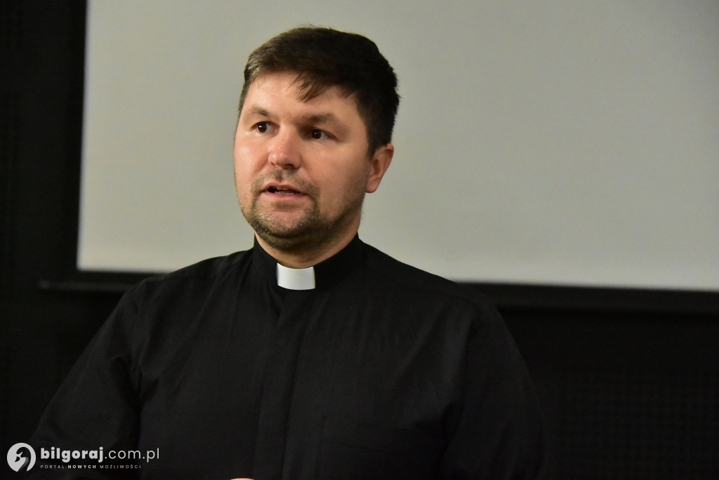 Rozpoczęły się warsztaty muzyczno-liturgiczne z Pawłem Bębenkiem w Biłgoraju