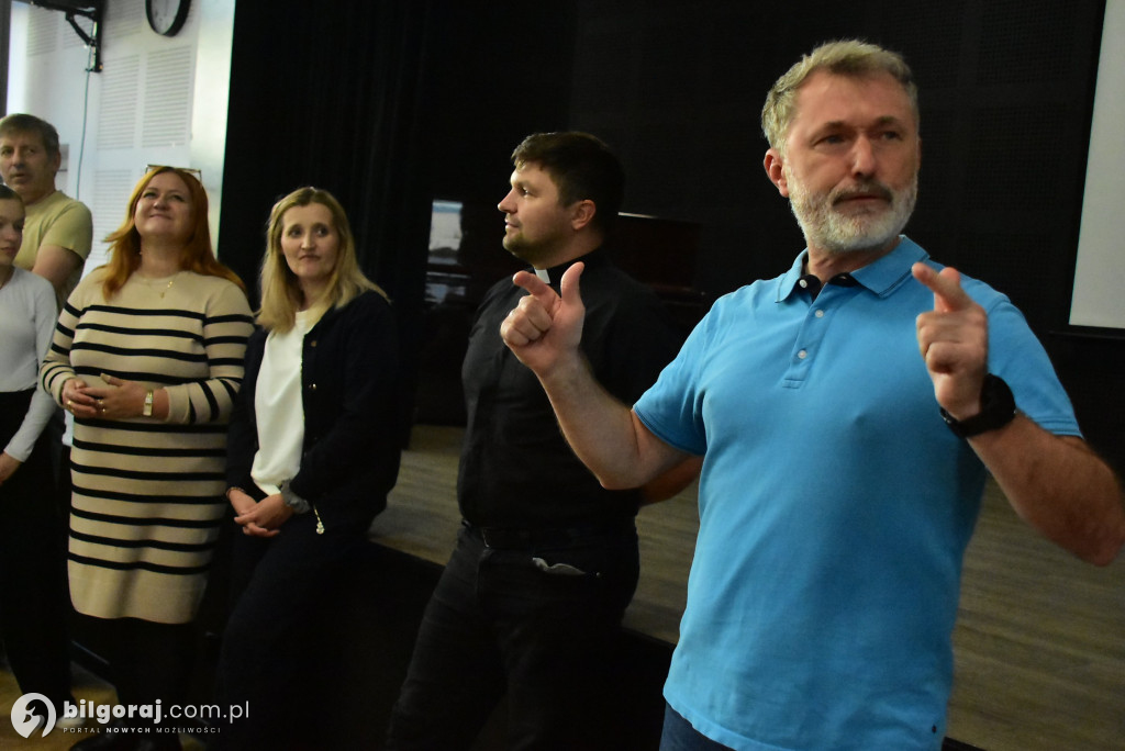 Rozpoczęły się warsztaty muzyczno-liturgiczne z Pawłem Bębenkiem w Biłgoraju
