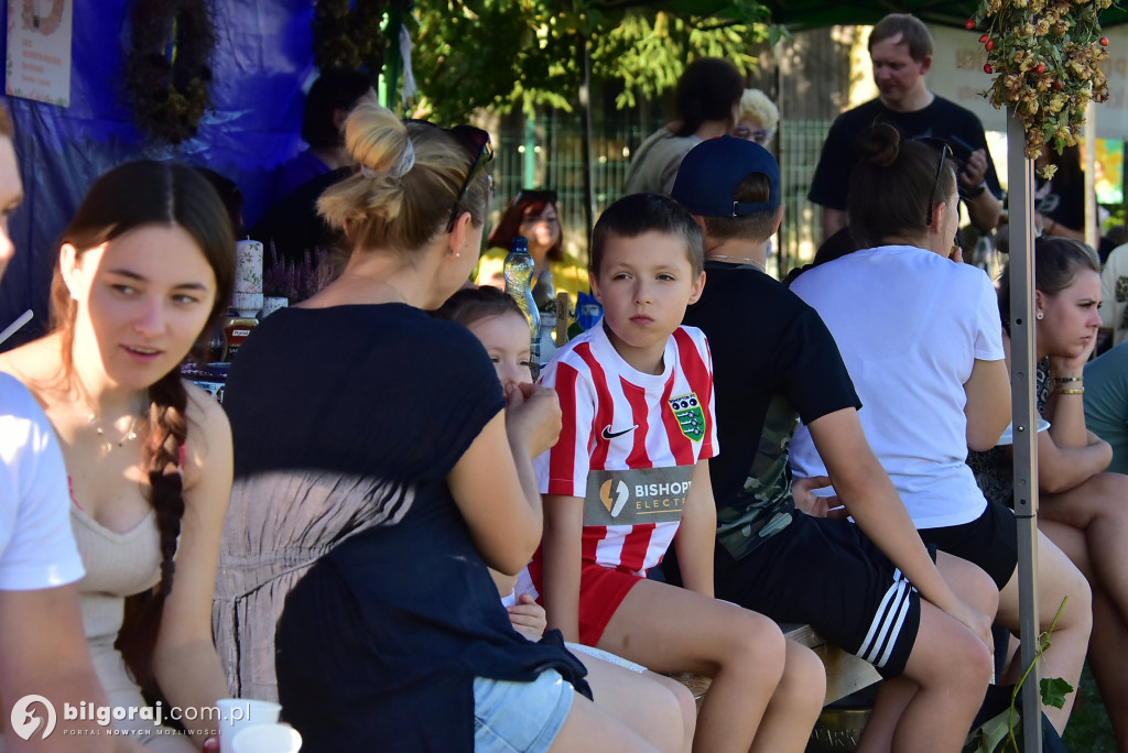 Kartoflaki w Dereźni: Tradycja, zabawa i integracja pokoleń