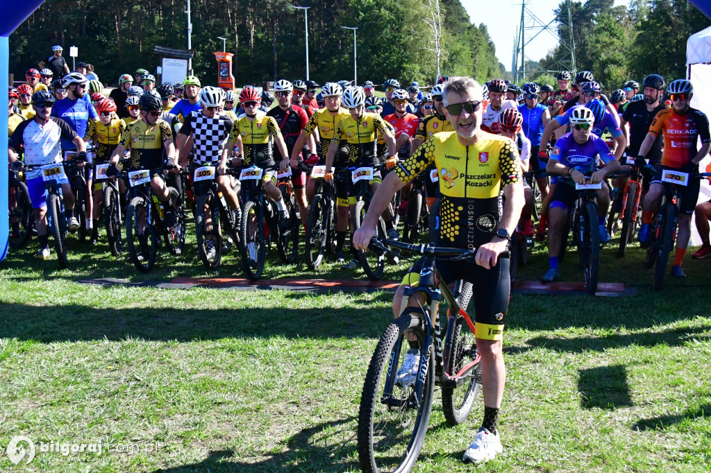 Zawody rowerowe nad Zalewem Bojary