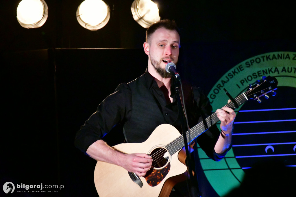 10 podmiotów rywalizuje w Biłgoraju na Spotkaniach z Poezją Śpiewaną i Piosenką Autorską