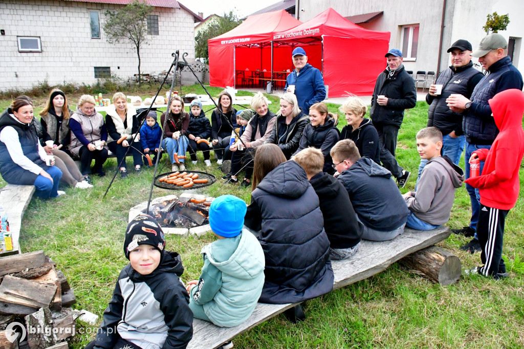Ziemniaki, grill i integracja. Udane spotkanie rodzinne w Luchowie Dolnym