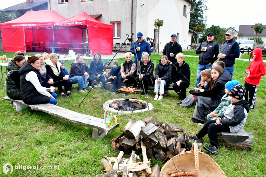 Ziemniaki, grill i integracja. Udane spotkanie rodzinne w Luchowie Dolnym