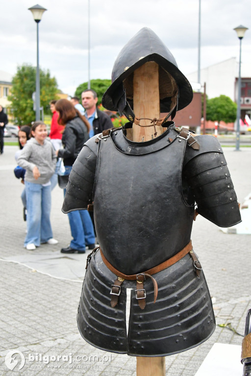 Tarnogród. Piknik historyczny i koronacja na miejskim rynku. Przypomnieli historię sprzed 1000 lat